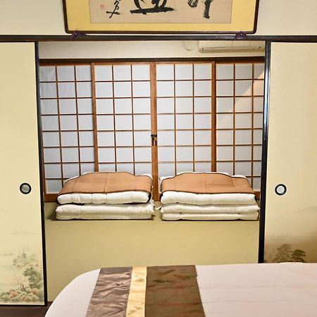Kyoto Central Base Eksteriør billede