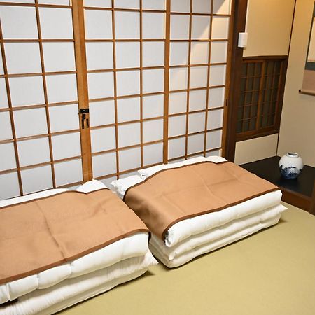 Kyoto Central Base Eksteriør billede